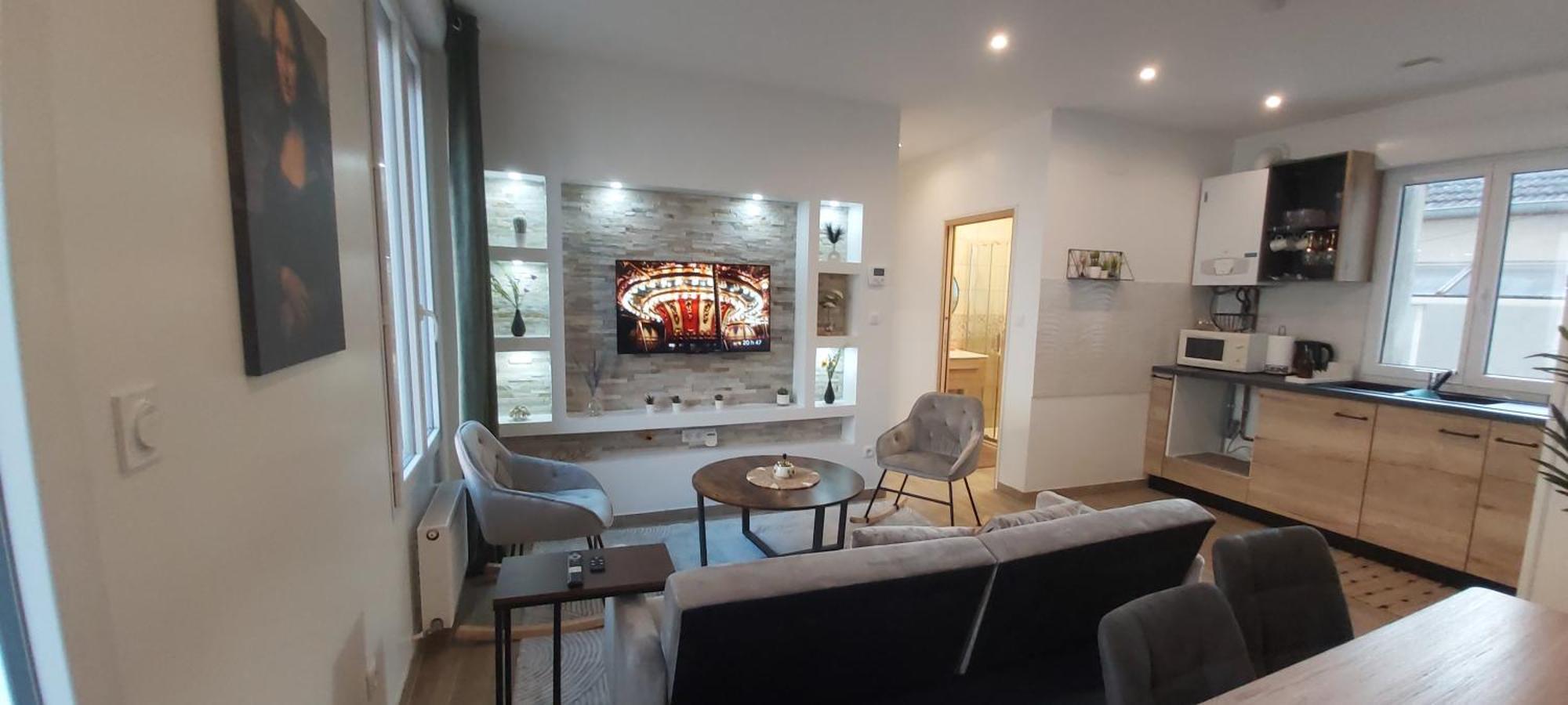 Les Suite Appartement A Chalon Sur Saone Δωμάτιο φωτογραφία